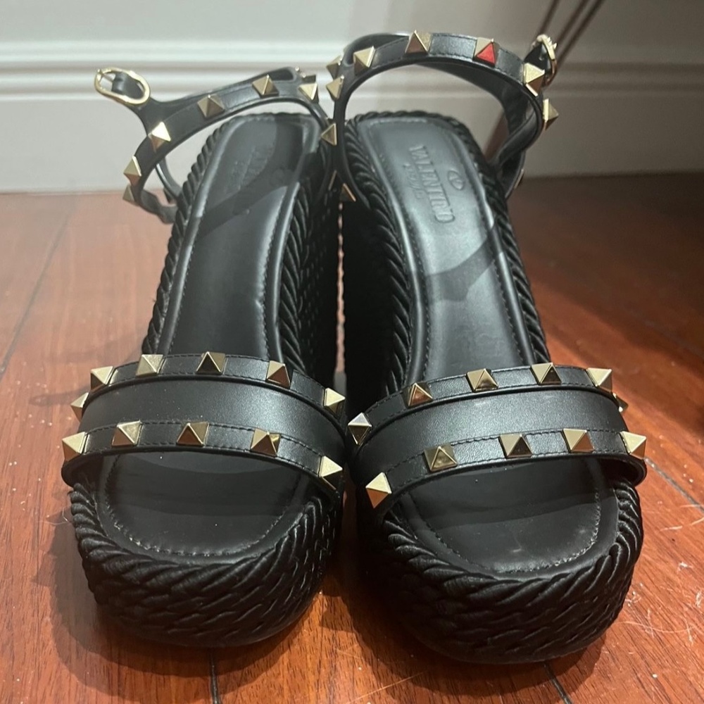 ‭Valentino Garavani black espadrilles